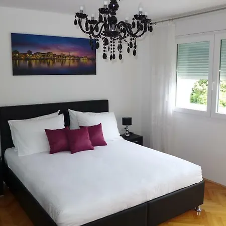 Spartium Apartment